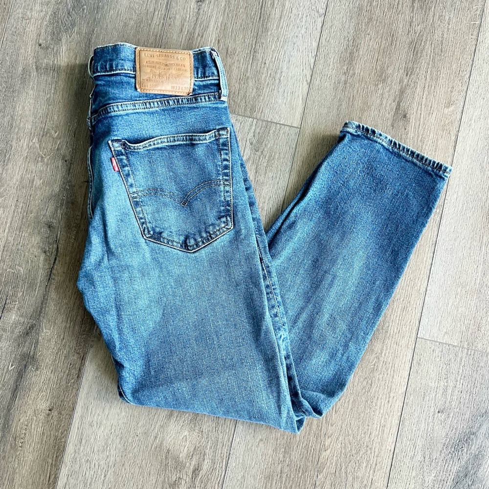 Levi's Men's Classic Blue Slim Straight Jeans
